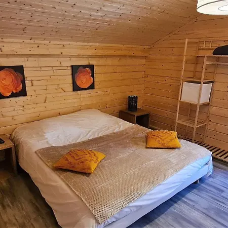 Enchanteur A Avec Vue Panoramique Et Jacuzzi Шале Веноск